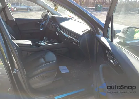 2018 Audi Q7 3.0T Premium из США, поврежденный, VIN WA1LAAF74JD045497